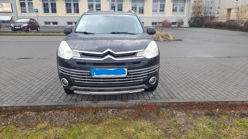 Schwarz Gebraucht 2009 Citroën C-Crosser Exclusive SUV | 3.700 € (Fairer Preis) - Bild 1/4