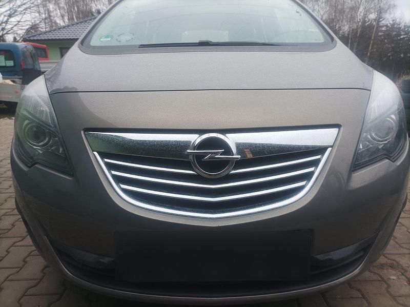 Gebraucht Opel Meriva 140 PS (102 kW) 2011 Grau Van / Kleinbus