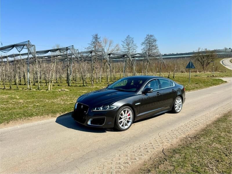 Grau Gebraucht 2011 Jaguar XFR Supercharged Limousine | 29.999 € - Bild 1/4