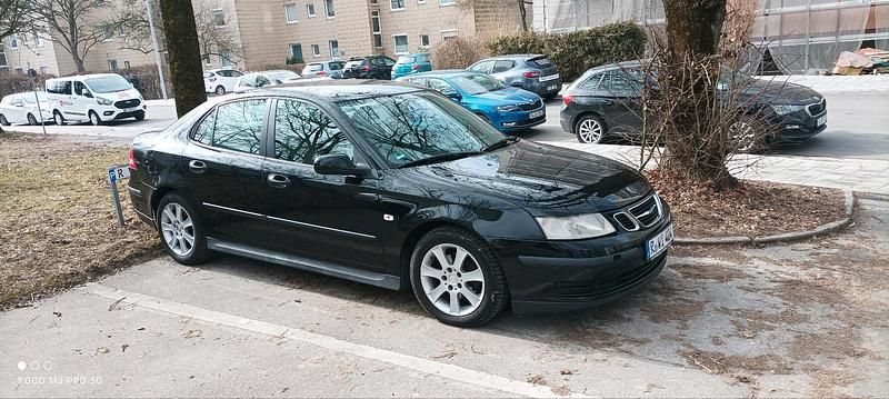 Schwarz Gebraucht 2005 Saab 9-3 Limousine | 2.350 € - Bild 1/4