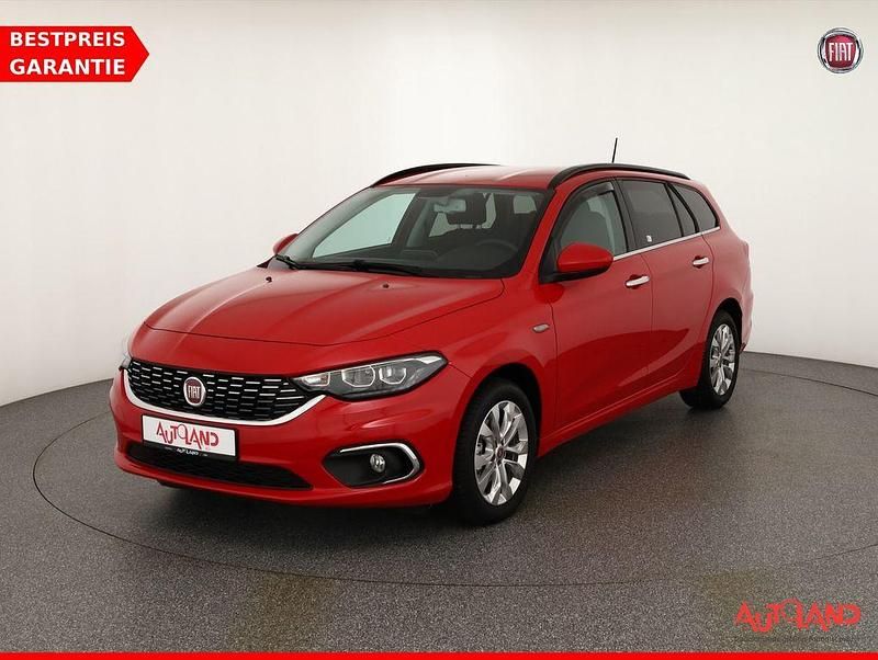 Rot Gebraucht 2019 Fiat Tipo Kombi | 15.990 € (Etwas zu teuer) - Bild 1/4