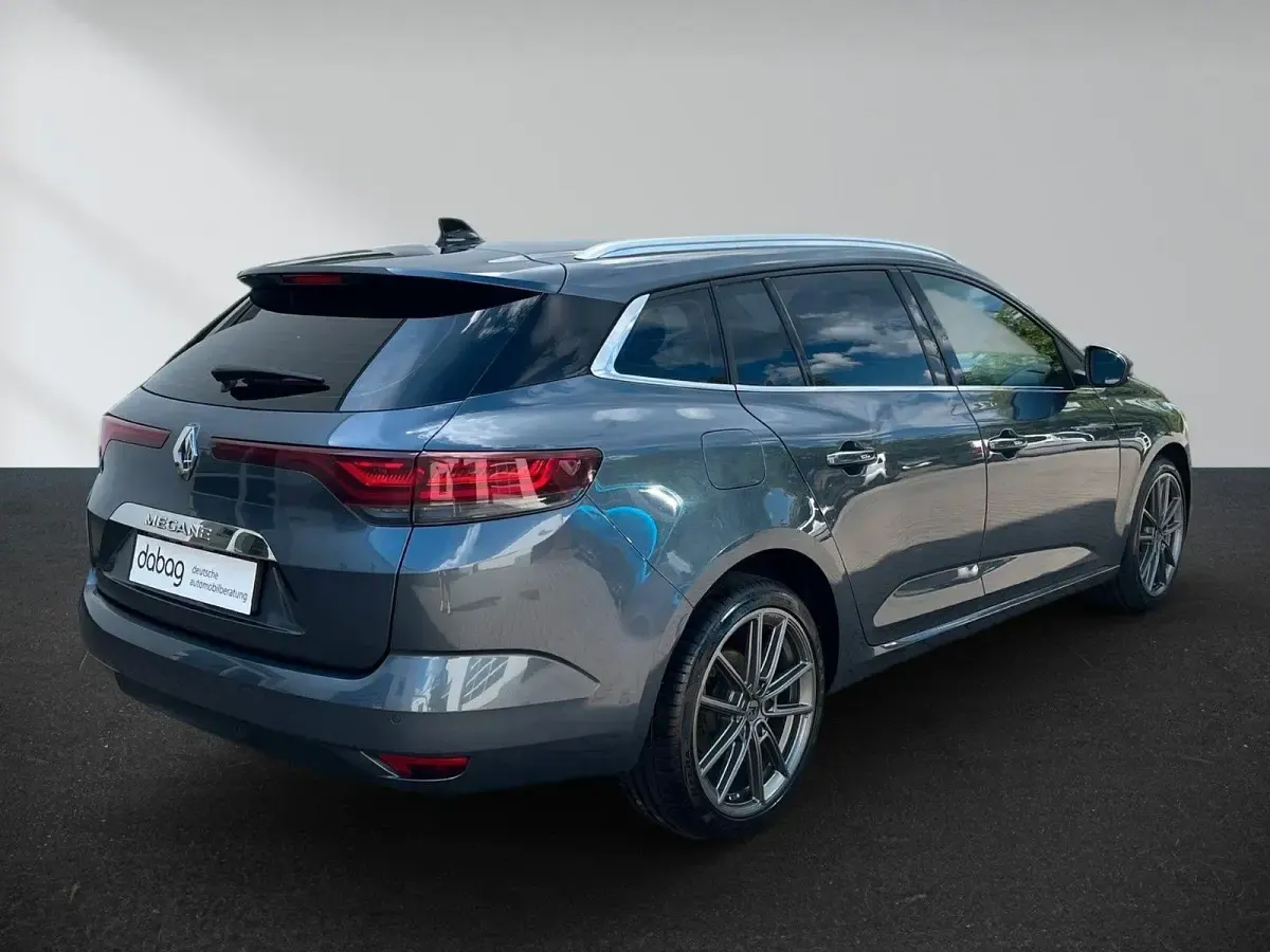 Gebraucht Renault Mégane GrandTour Equilibre 116 PS (85 kW) 2024 Grau Kombi