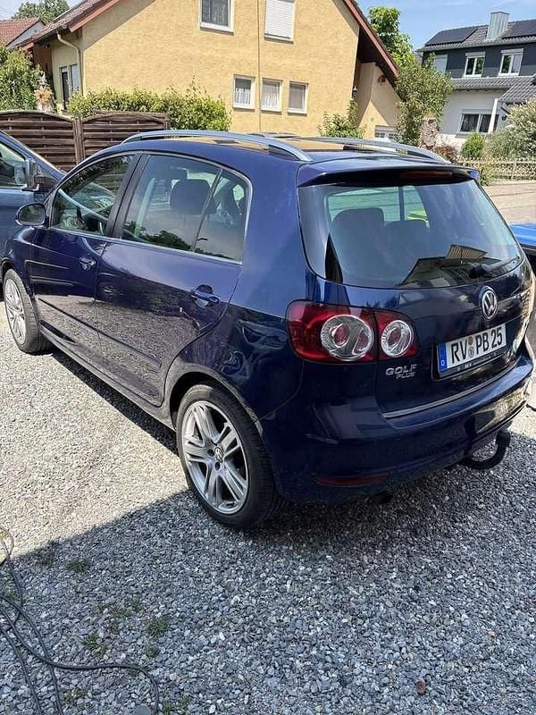 Gebraucht 2010 VW Golf Plus Cross Team Van / Kleinbus | 4.100 € - Bild 1/4