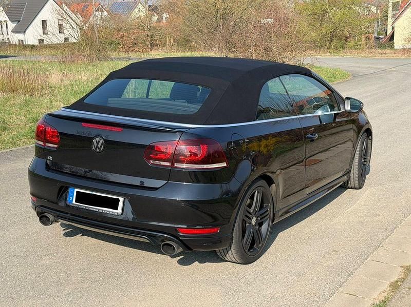 Gebraucht VW Golf Cabriolet R 265 PS (194 kW) 2013 Schwarz Cabrio