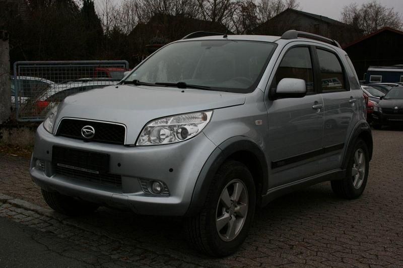 Gebraucht Daihatsu Terios 105 PS (77 kW) 2006 Silber SUV