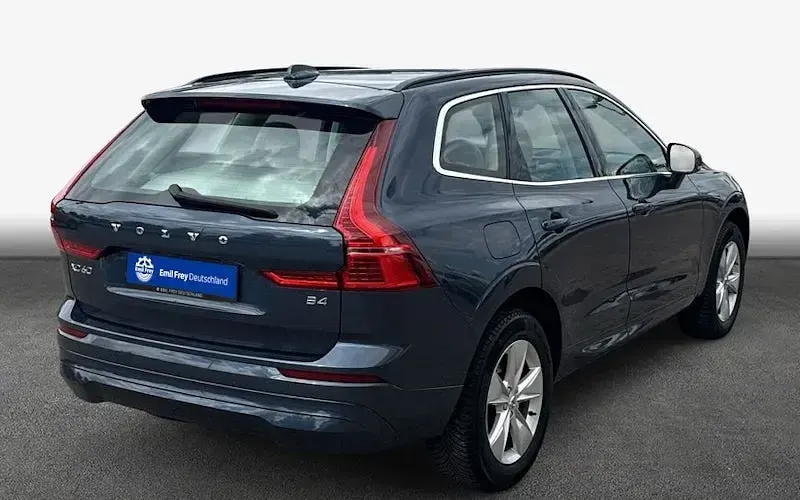 Gebraucht Volvo XC60 Core 197 PS (144 kW) 2024 Blau SUV