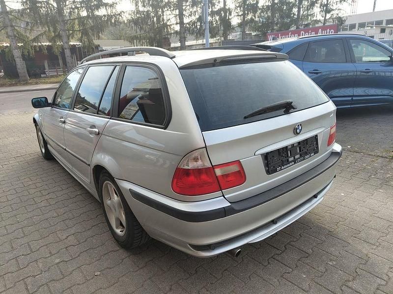 Gebraucht BMW 316 116 PS (85 kW) 2004 Grau Kombi