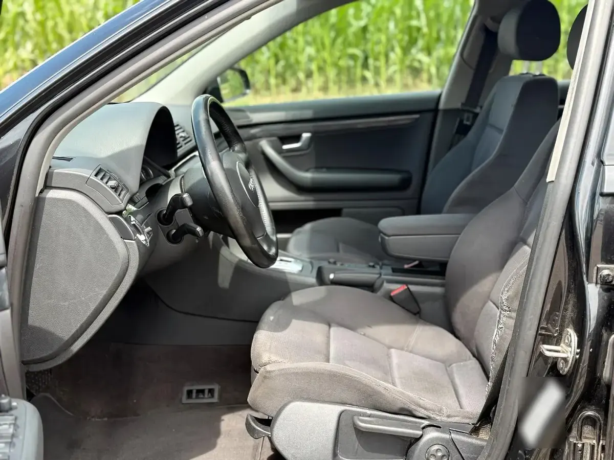 Gebraucht Audi A4 163 PS (119 kW) 2003 Schwarz Limousine