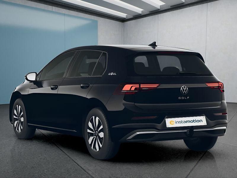 Gebraucht VW Golf VIII 116 PS (85 kW) 2025 Schwarz Kleinwagen