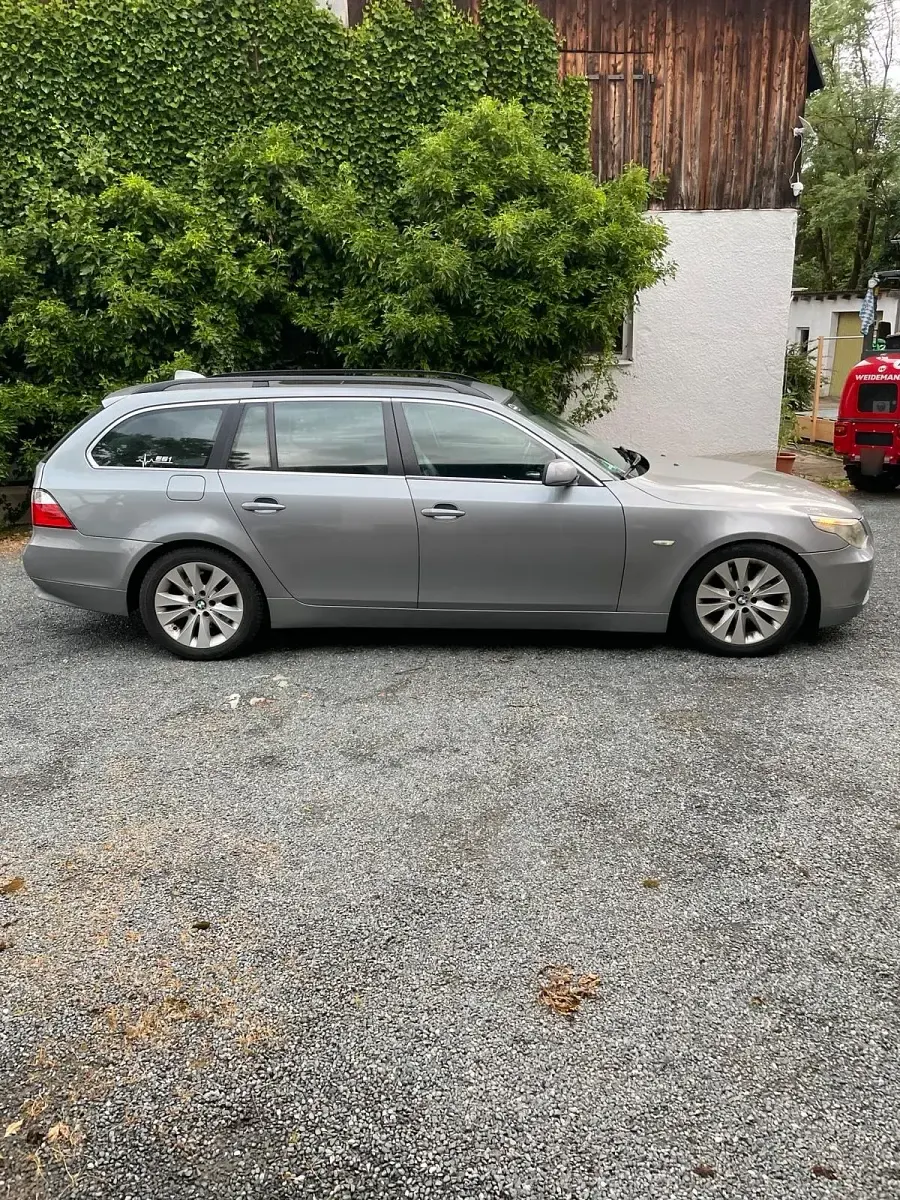 Gebraucht BMW 535 270 PS (198 kW) 2005 Kombi
