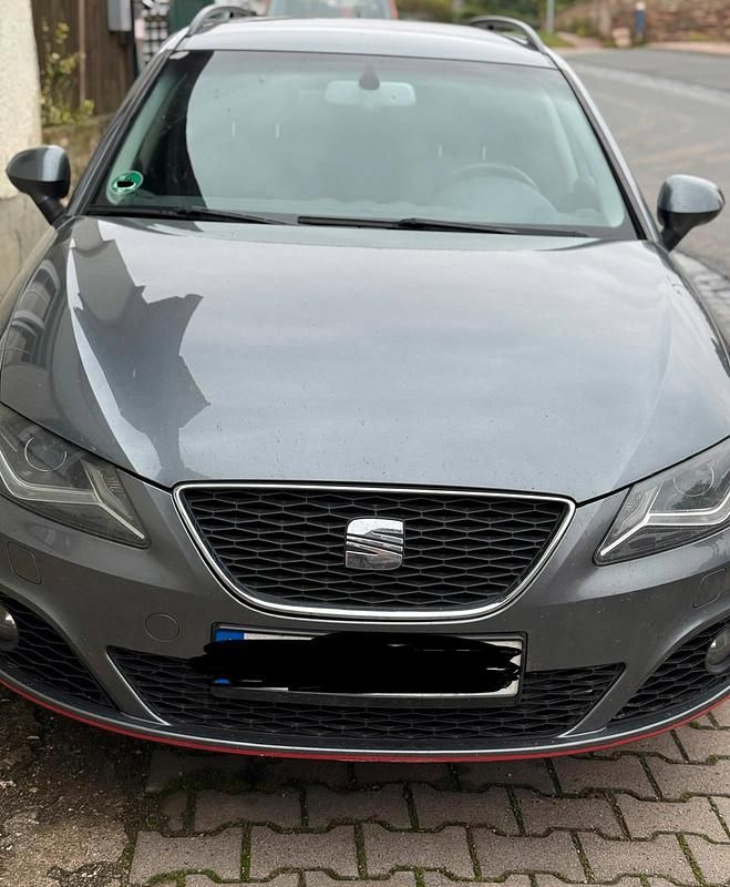 Grau Gebraucht 2013 Seat Exeo Reference Kombi | 4.700 € (Fairer Preis) - Bild 1/4