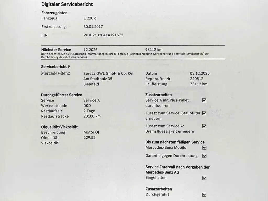 Używany Mercedes E220 Avantgarde 194 KM (142 kW) 2017 Czarny Sedan/Limuzyna