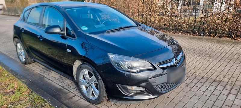 Gebraucht Opel Astra 110 PS (80 kW) 2014 Schwarz Limousine