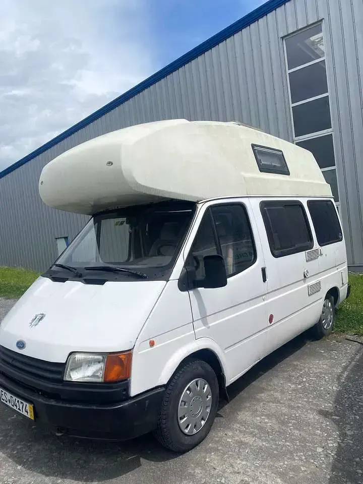 Gebraucht Ford Transit 69 PS (50 kW) 1991 Weiß Limousine