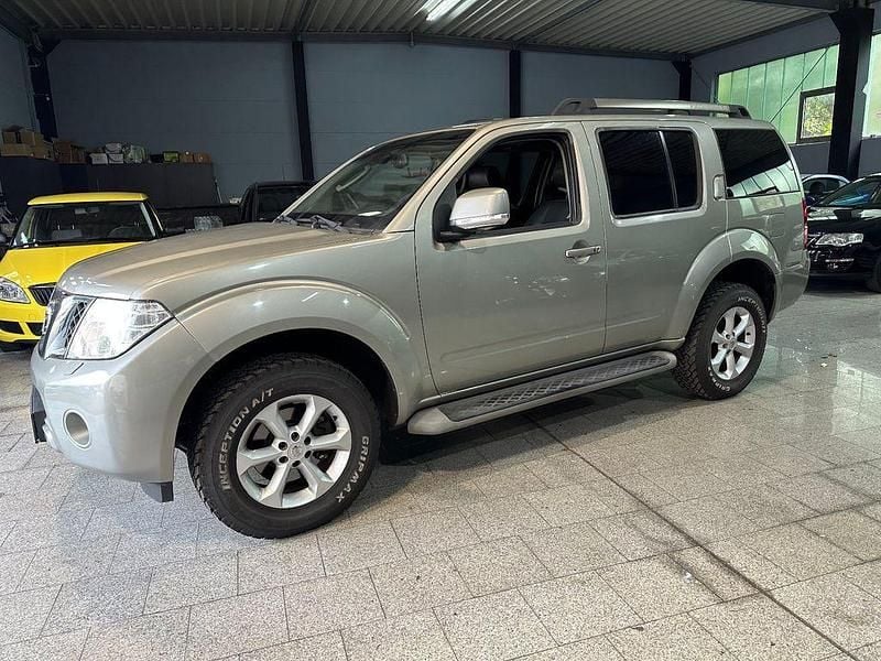 Gebraucht Nissan Pathfinder Platinum 190 PS (139 kW) 2012 Grau SUV