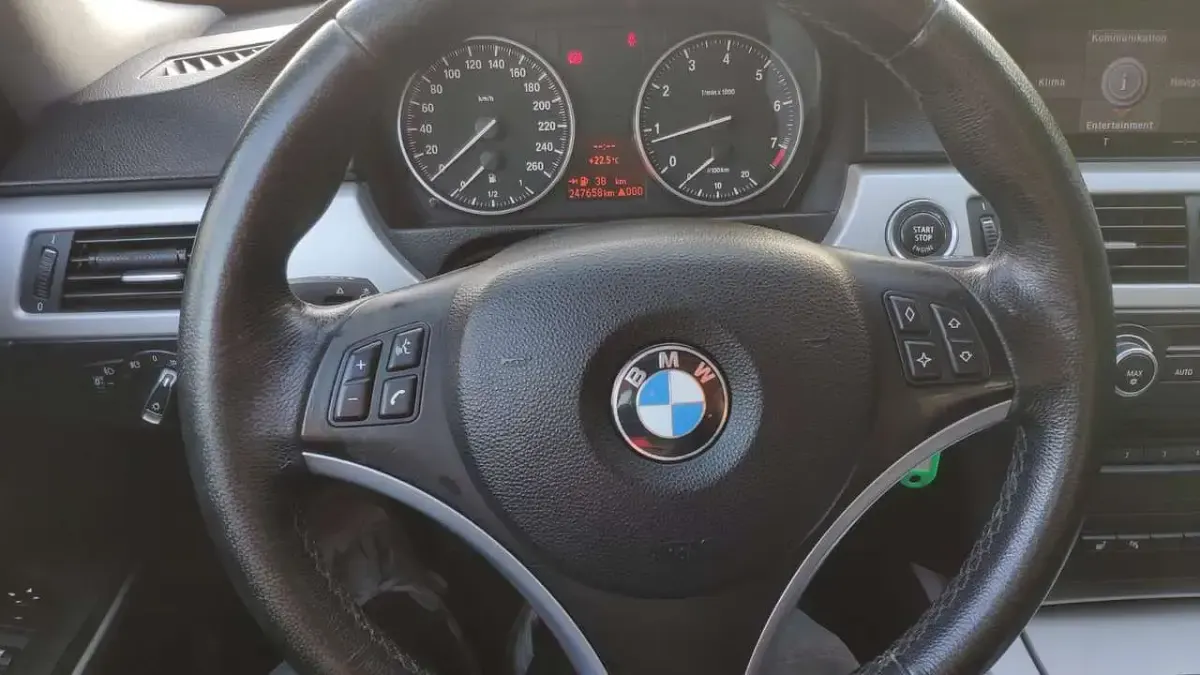 Gebraucht BMW 320 170 PS (125 kW) 2008 Limousine