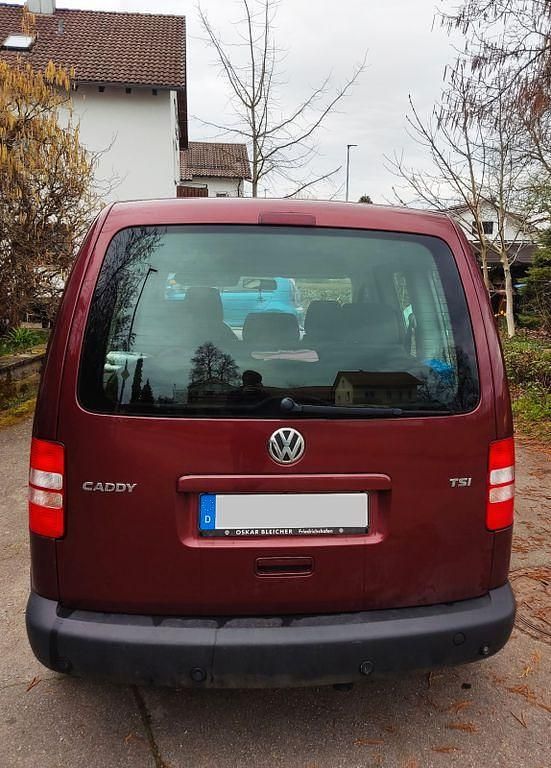 Gebraucht VW Caddy 105 PS (77 kW) 2011 Rot Van / Kleinbus