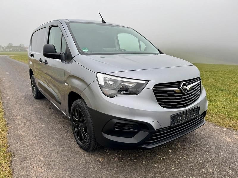Gebraucht Opel Combo 131 PS (96 kW) 2022 Grau Van / Kleinbus