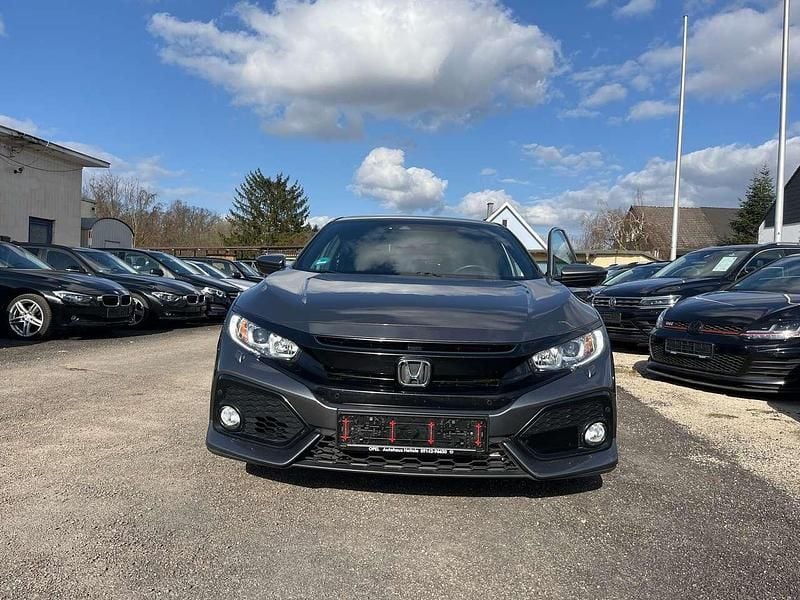 Gebraucht Honda Civic Elegance 129 PS (94 kW) 2018 Polished metal m. Kleinwagen