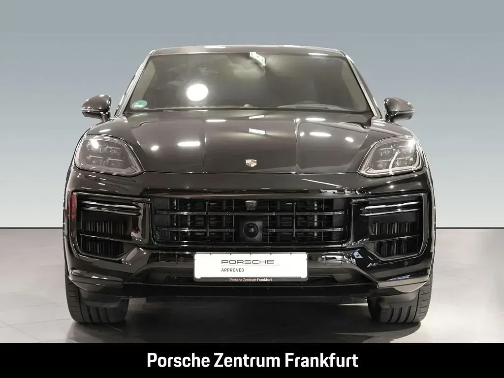 Gebraucht Porsche Cayenne Turbo E-Hybrid 740 PS (544 kW) 2024 Schwarz SUV
