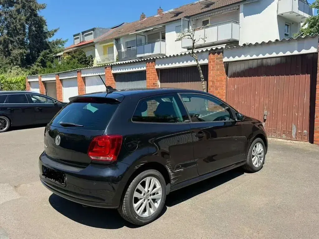 Gebraucht VW Polo Style 90 PS (66 kW) 2011 Schwarz Kleinwagen