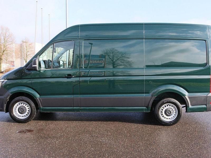 Gebraucht VW Crafter 102 PS (75 kW) 2021 Ontario green Van