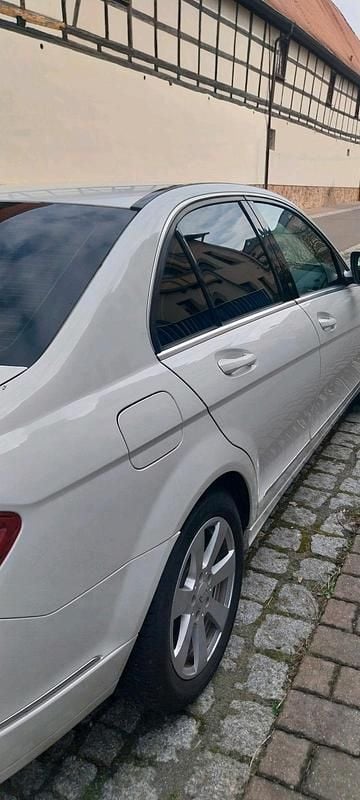 Gebraucht Mercedes C220 170 PS (125 kW) 2008 Weiß Limousine