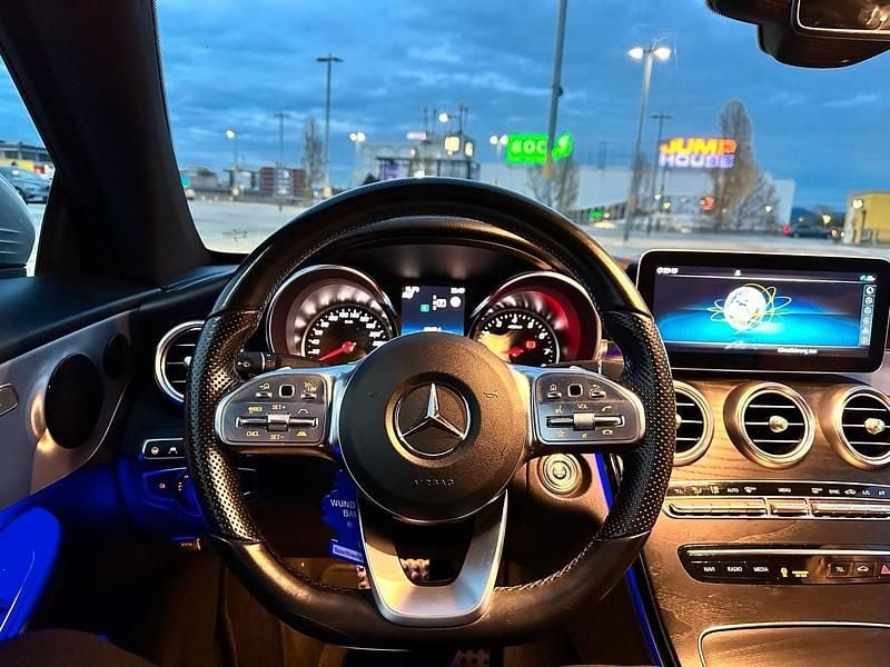 Gebraucht Mercedes C300 AMG 258 PS (189 kW) 2019 Silber Coupé