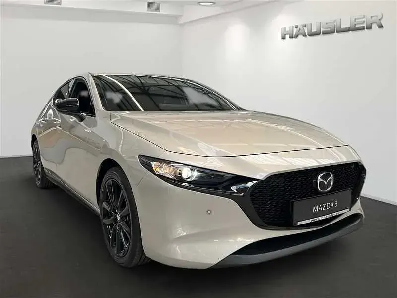 Neu Mazda 3 Nagisa 186 PS (136 kW) 2026 Platinum quartz