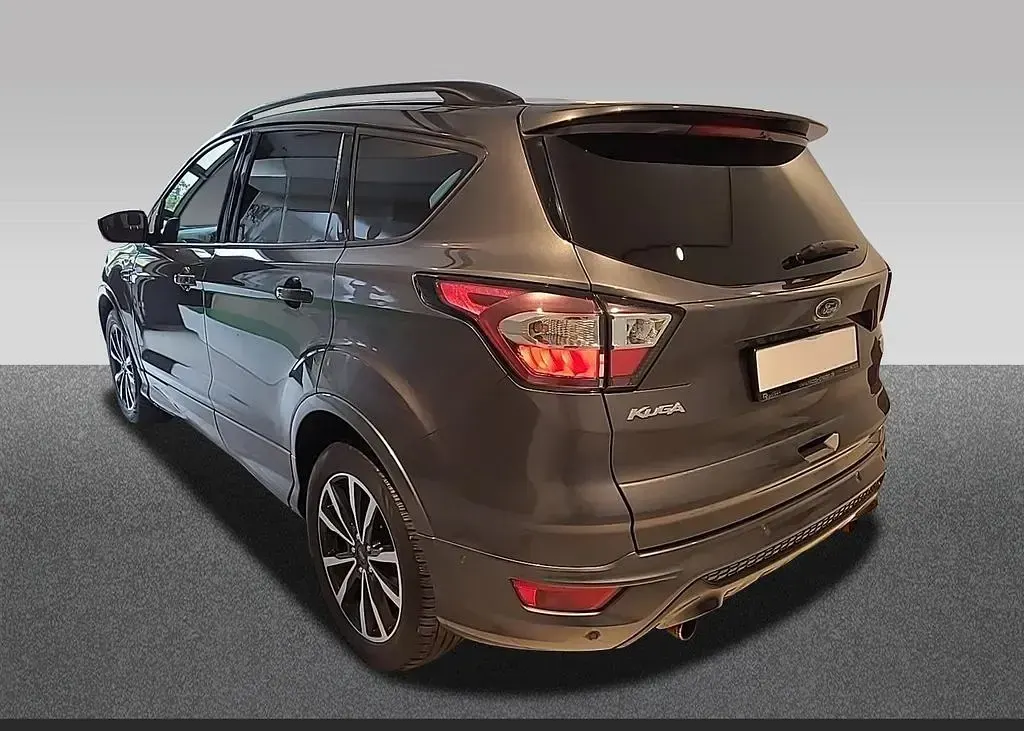 Gebraucht Ford Kuga ST-Line 150 PS (110 kW) 2017 Grau SUV