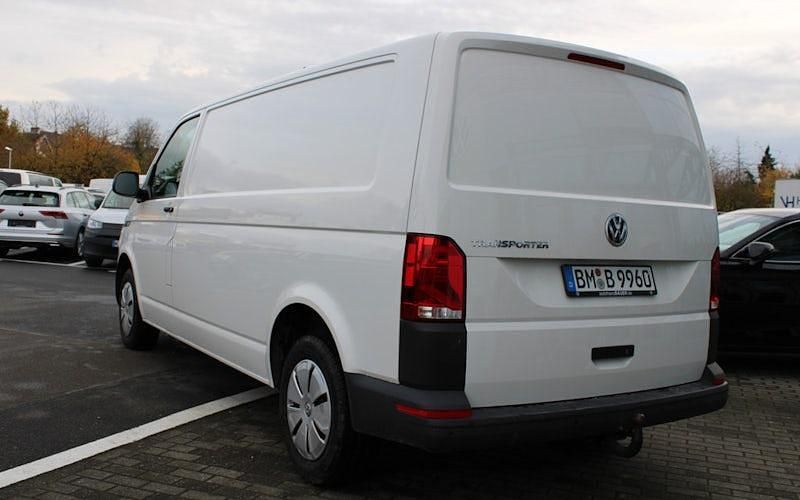 Gebraucht VW Transporter 110 PS (80 kW) 2024 Weiß Van