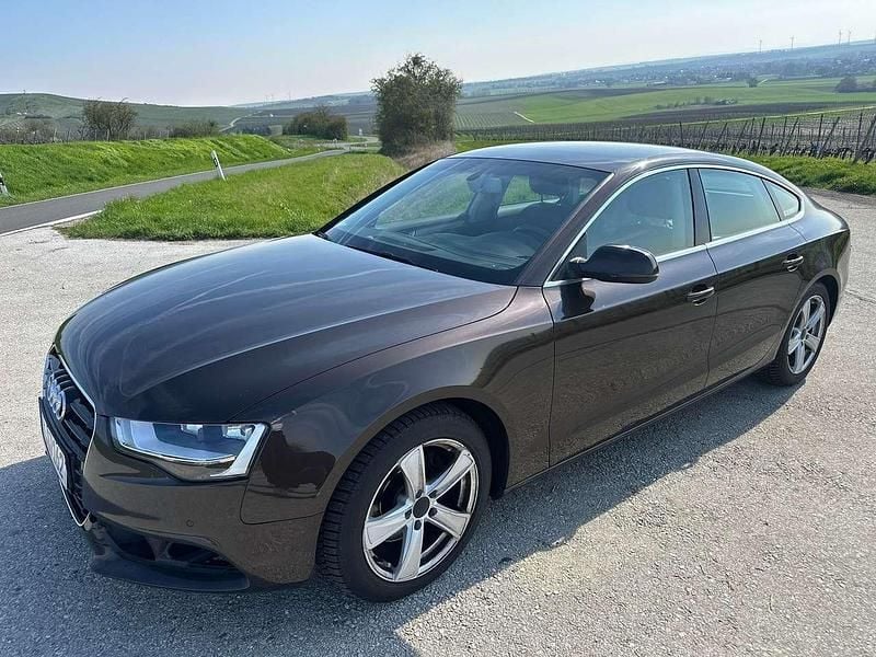Gebraucht Audi A5 Sportback 190 PS (139 kW) 2016 Braun Kleinwagen