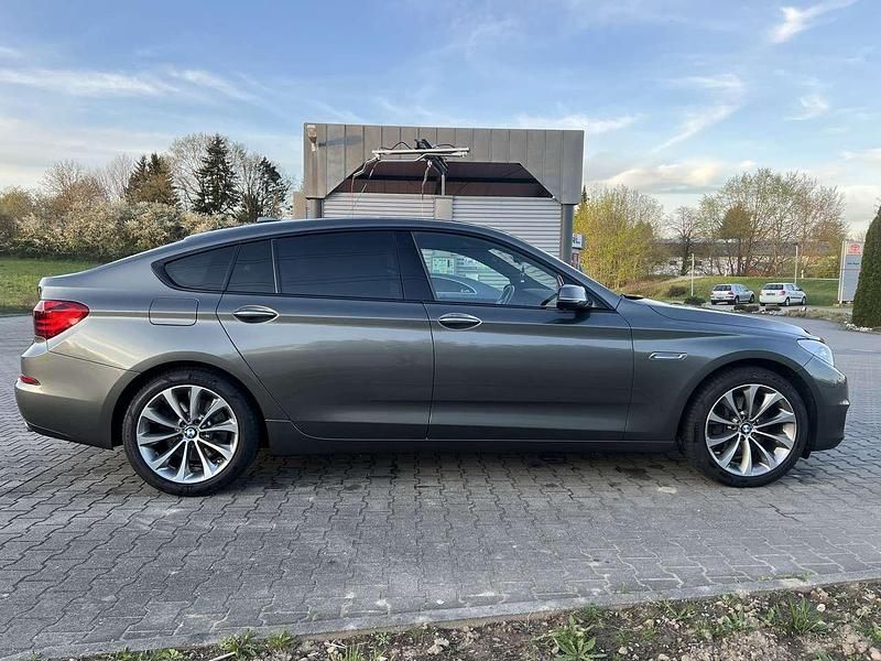 Gebraucht BMW 535 313 PS (230 kW) 2017 Grau Kleinwagen