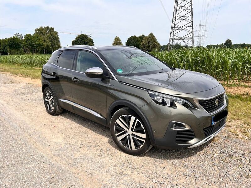 Schwarz Gebraucht 2017 Peugeot 3008 GT SUV | 16.400 € (Guter Preis) - Bild 1/4