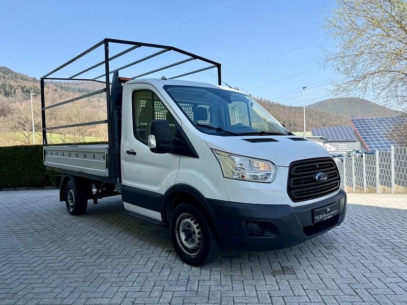 Gebraucht Ford Transit 101 PS (74 kW) 2016 Weiß Van / Kleinbus