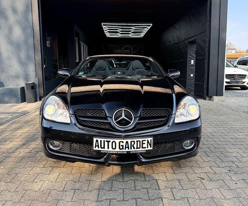 Gebraucht Mercedes SLK200 184 PS (135 kW) 2009 Schwarz Cabrio