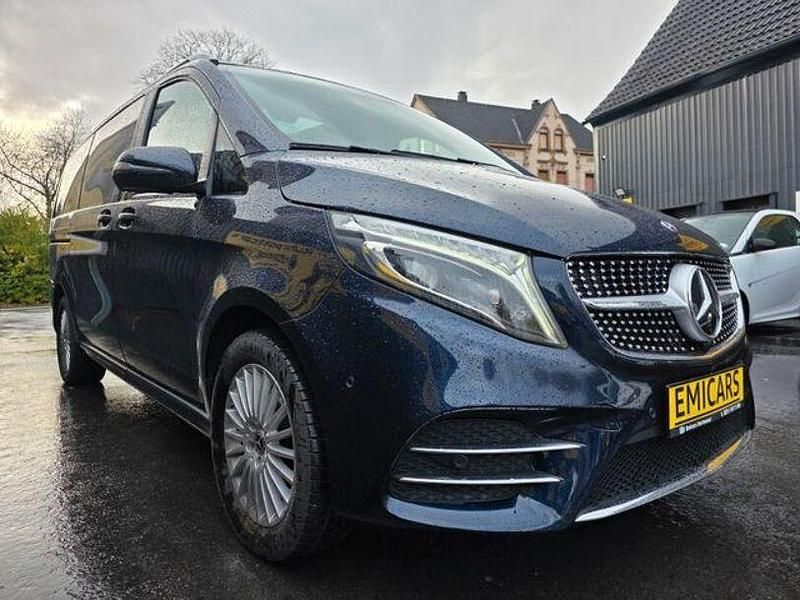Gebraucht Mercedes V250 AMG line 190 PS (139 kW) 2019 Grau Van / Kleinbus