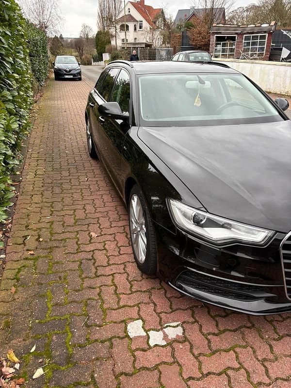 Schwarz Gebraucht 2014 Audi A6 S-Line Kombi | 10.999 € (Superpreis) - Bild 1/4