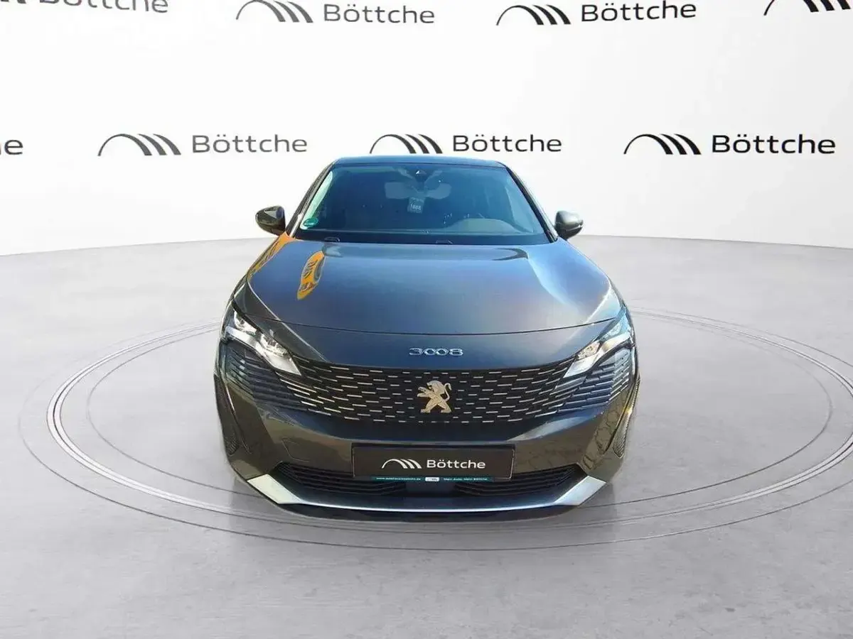 Gebraucht Peugeot 3008 Allure 224 PS (164 kW) 2021 Lackierung platiniumgrau/metallic klarlack SUV