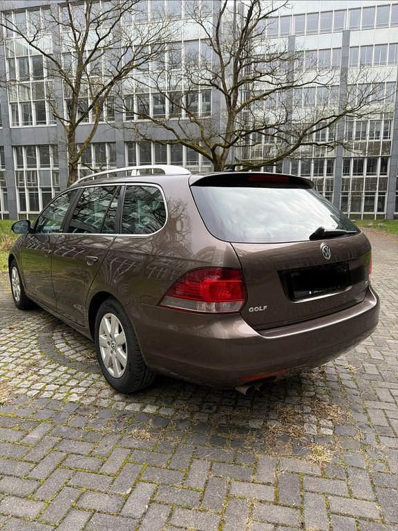 Gebraucht VW Golf VI Style 122 PS (89 kW) 2011 Braun Kleinwagen