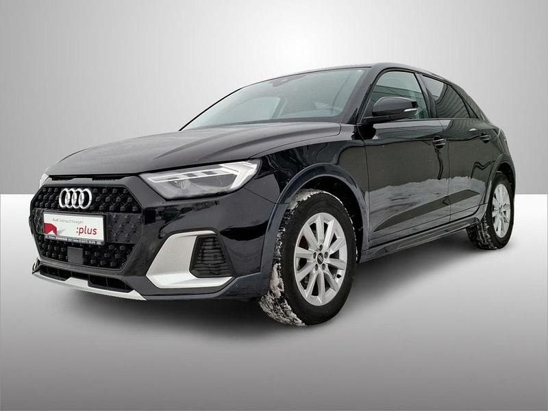 Gebraucht Audi A1 Basis 110 PS (80 kW) 2023 Mythosschwarz metallic SUV
