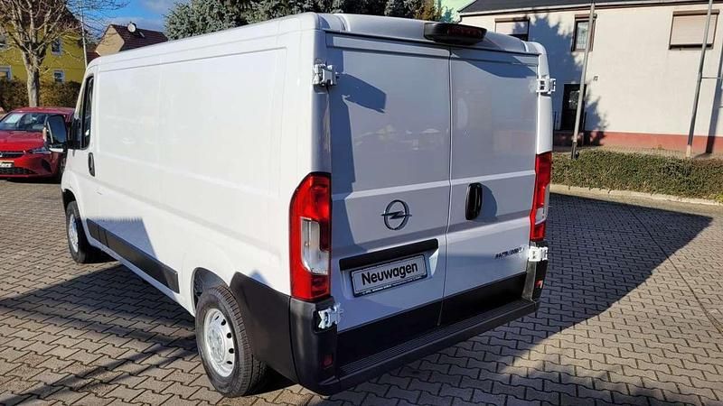 Gebraucht Opel Movano Edition 140 PS (102 kW) 2024 Casabl/arctic/eisweiss/kaolin Van