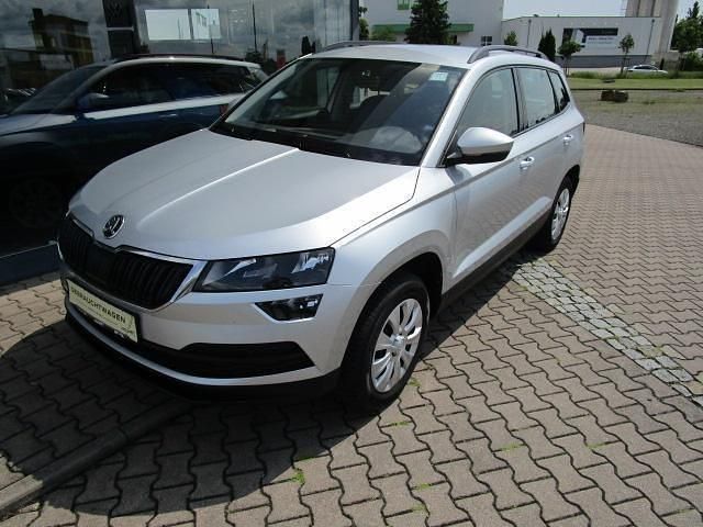 Silber Gebraucht 2021 Skoda Karoq Active SUV | 18.450 € (Fairer Preis) - Bild 1/4