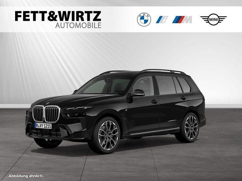 Gebraucht BMW X7 M Sport 352 PS (258 kW) 2025 Saphirschwarz metallic SUV