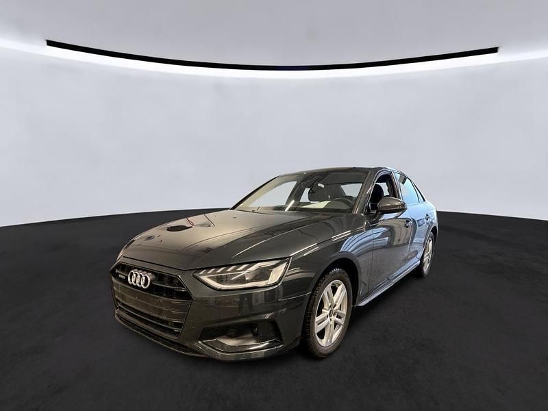 Gebraucht Audi A4 Ambiente 204 PS (150 kW) 2022 Grau Limousine