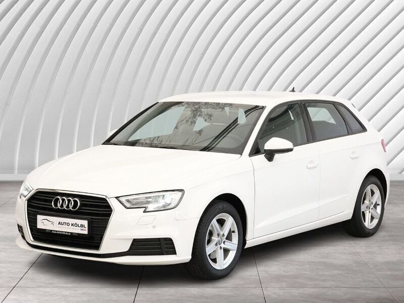 Ibisweiß Gebraucht 2020 Audi A3 Sportback Basis Limousine | 20.990 € (Fairer Preis) - Bild 1/4