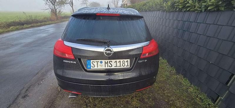 Gebraucht Opel Insignia Innovation 160 PS (117 kW) 2011 Kombi