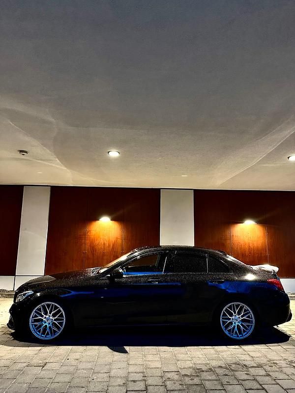 Gebraucht Mercedes C63 AMG AMG 225 PS (165 kW) 2014 Schwarz Limousine