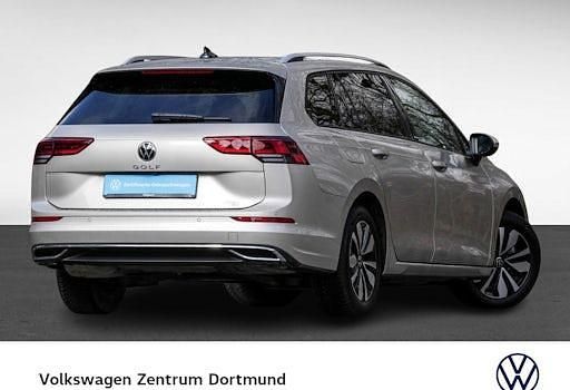 Gebraucht VW Golf VIII Move 150 PS (110 kW) 2024 Silber Kombi