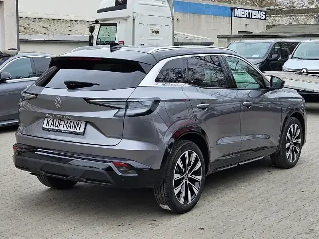 Gebraucht Renault Austral Techno 158 PS (116 kW) 2025 Grau SUV